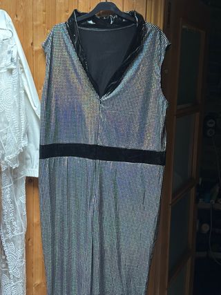 Mono fiesta plateado sin mangas xxl