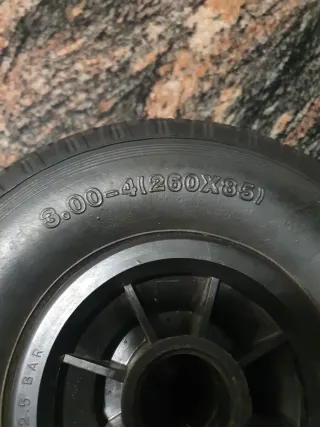Rueda Carretilla 3.00-4 (260x85) Flat Free