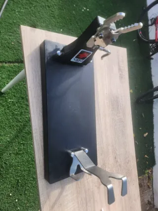 Jamonero Sagra giratorio plegable en polietileno