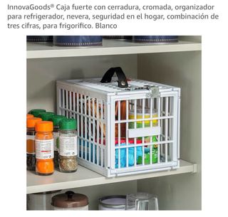 Caja nevera con cerradura y combinación