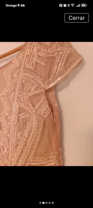 Vestido de fiesta beige y dorado