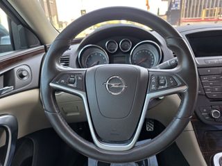 Opel Insignia 1.8 16v Essentia