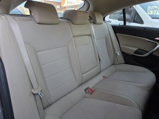 Opel Insignia 1.8 16v Essentia