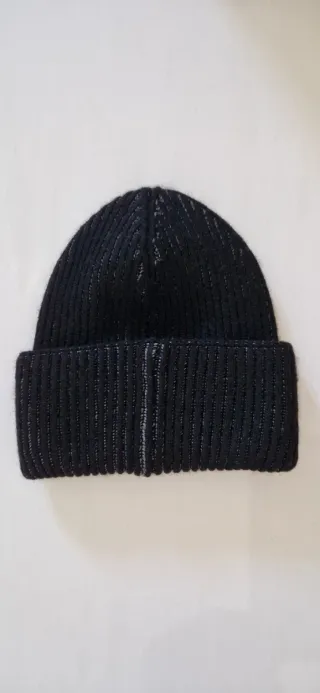 Cappello misto lana nero e argento