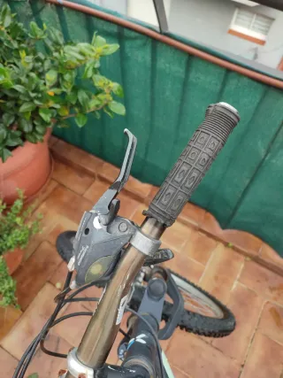 Bicicleta Btwin rock rider 340