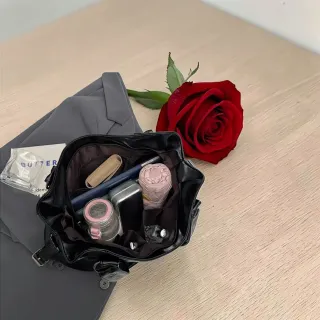 Casual Retro Solid Color PU Large Capacity