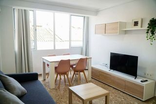 Piso en alquiler en El Cabanyal- El Canyamelar en Valencia