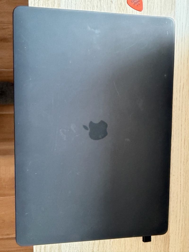 MacBook Pro Retina 16 i7 2019 32gb ram afbeelding 2