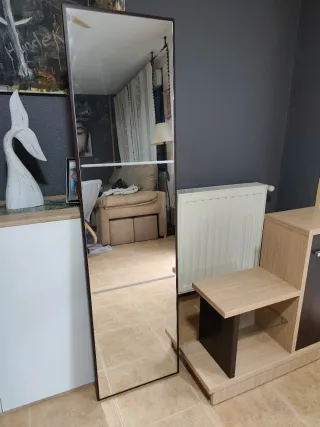 Mueble recibidor con espejo