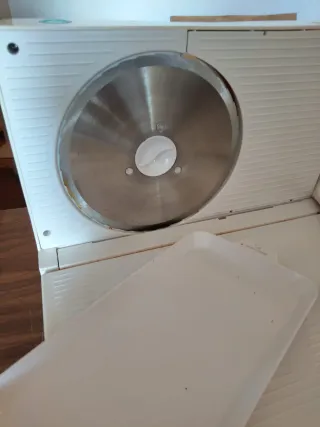 Cortador de fiambre eléctrico