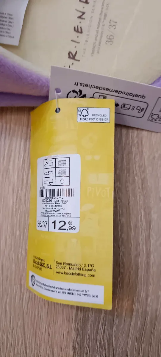 Pantuflas Friends Moradas Talla 36