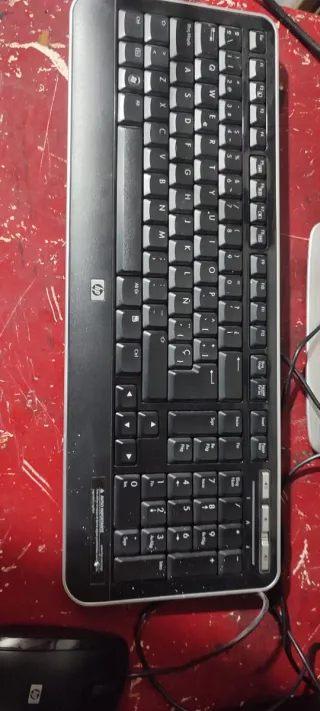 Ordenador de sobremesa HP Completo