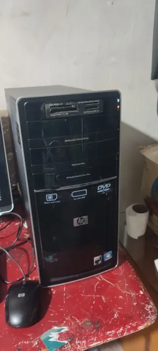Ordenador de sobremesa HP Completo
