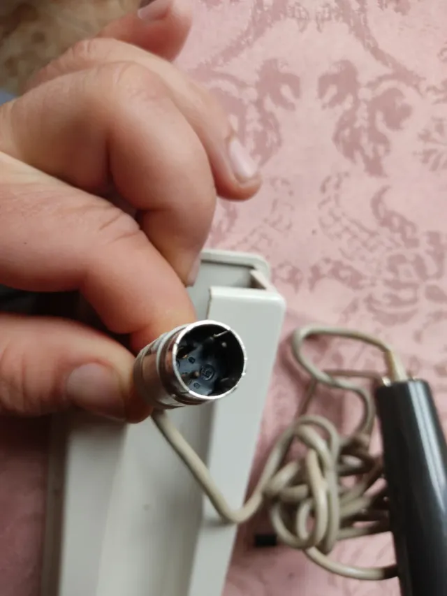 Micrófono Grundig GDM 312,hecho United Kingdom