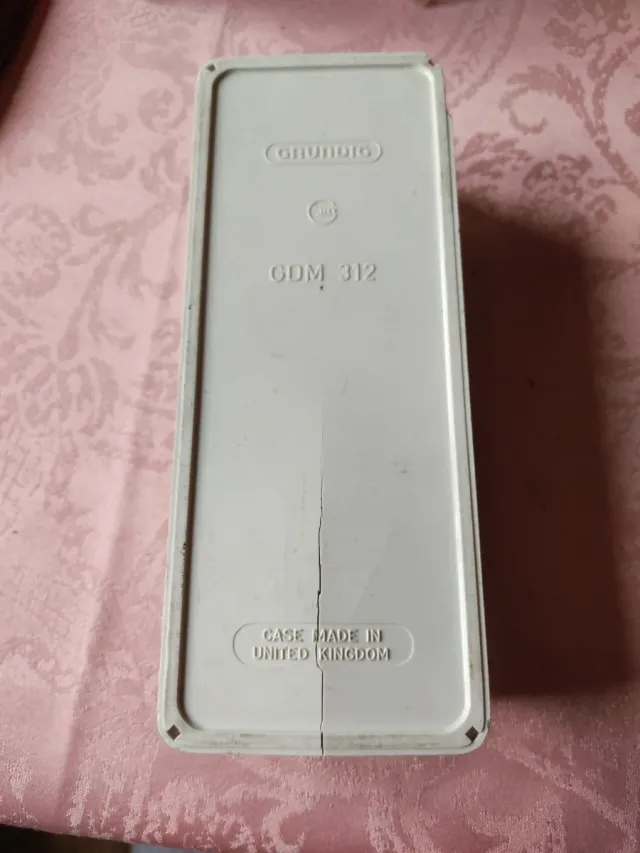 Micrófono Grundig GDM 312,hecho United Kingdom