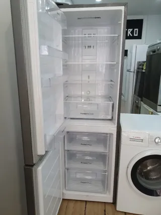 Nevera Daewoo y Lavadora Bosch