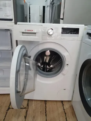 Nevera Daewoo y Lavadora Bosch