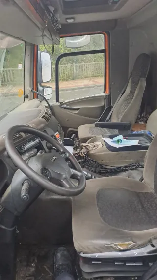 Camión Portacontenedores DAF 310cv