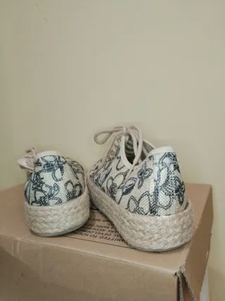 Zapatillas de tela con plataforma