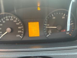 Mercedes-Benz Vito 2012