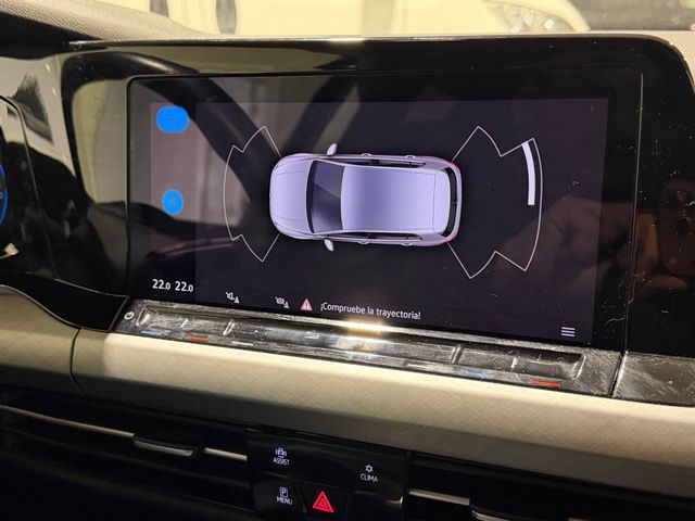 Volkswagen Golf 8 2.0 TDI