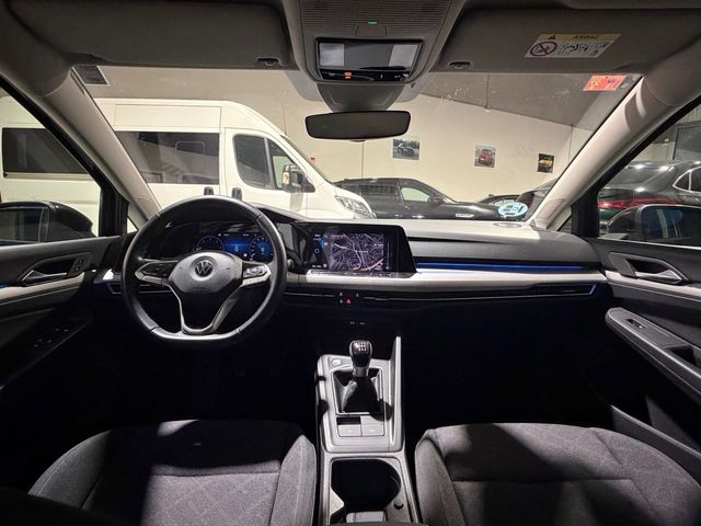 Volkswagen Golf 8 2.0 TDI