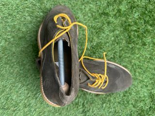 Zapatos ante verde caqui talla 42