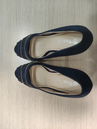 Zapatos de tacón azul talla 37