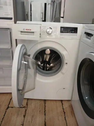 Nevera Daewoo y Lavadora Bosch