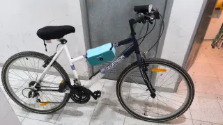 Bicicleta Decathlon con cesta