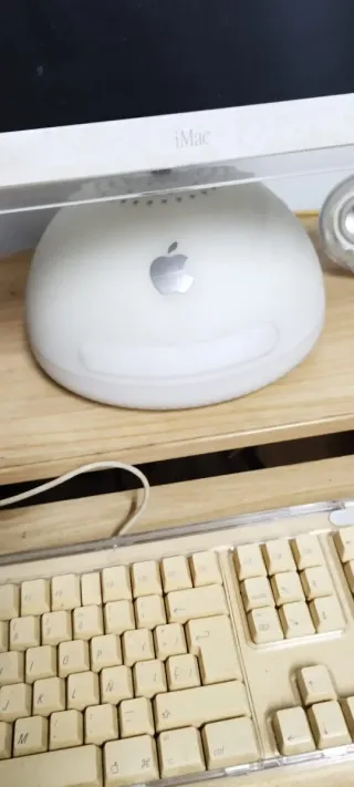 Ordenador iMac G3 Vintage