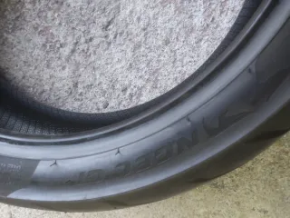 Neumático Pirelli 160 60 R17 Trasero