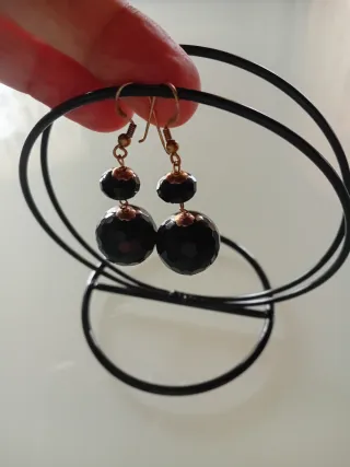 4 Paia Orecchini Perla Neri Rossi Beige e Bianchi