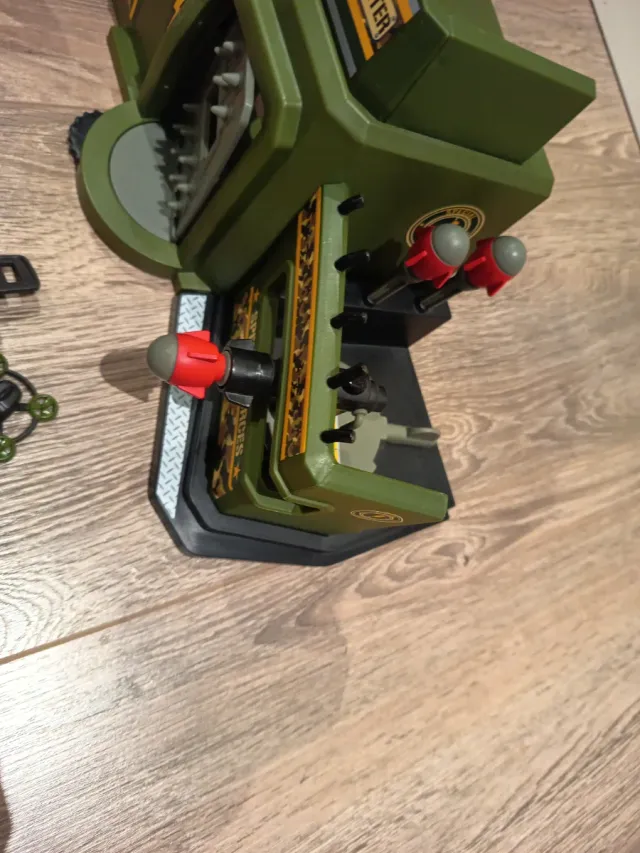 PINYPON ACTION Base Fuerzas Especiales