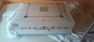 Ropa de cuna con diseño infantil