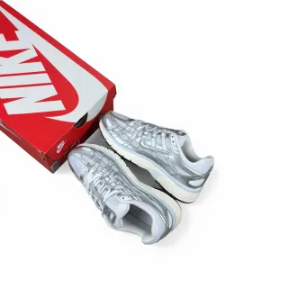 Nike P-6000 Bianco Blu Argento EU 37.5