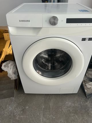 Lavadora Samsung SmartThings Autodosis