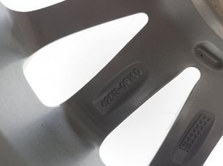 Llanta toyota 2376447 426110f180 verso (_r2_) 1.6