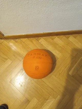 Balón de Baloncesto Tarmak R100