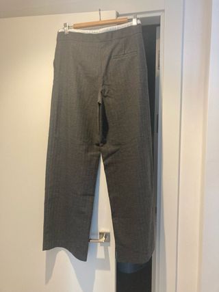 Pantalón Zara Gris