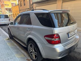 Mercedes-Benz ML320