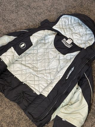 Chaqueta Adidas Clima Proof Vintage Negra y Verde