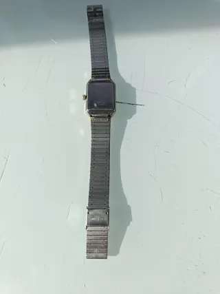 Reloj Duward Unisex Dorado