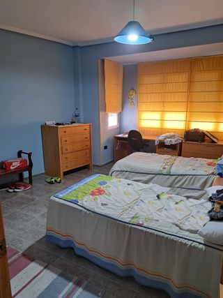 SE ALQUILA PISO EN MARTOS