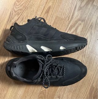 Zapatillas Adidas ZX 22Negras