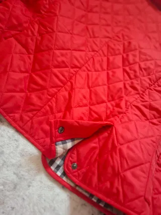 Chaqueta Burberry Roja Acolchada