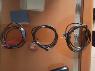 Ps4 Slim 1TB Negra+ 2 mandos