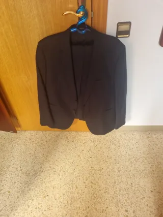 Traje negro