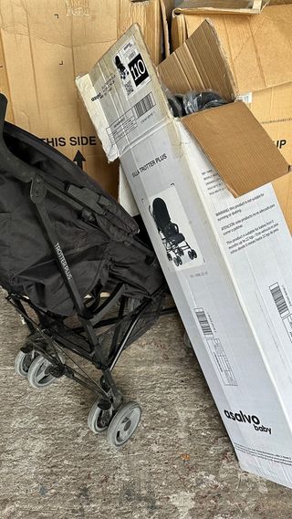 2 Sillas Paseo Negras con Paraguas (Cada una 60€)