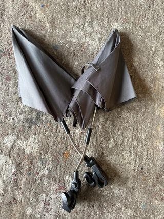 2 Sillas Paseo Negras con Paraguas (Cada una 60€)